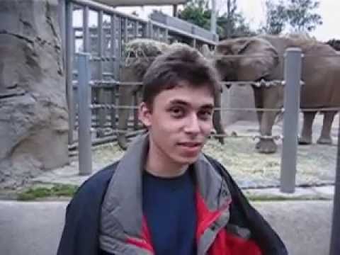 Me at the zoo, the original thumbnail